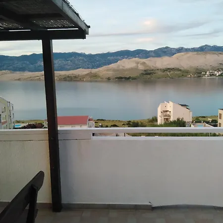 Apartmants 38 *