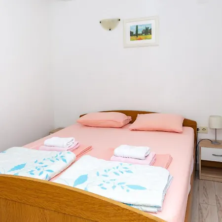 Apartmants 38 * Pag Town